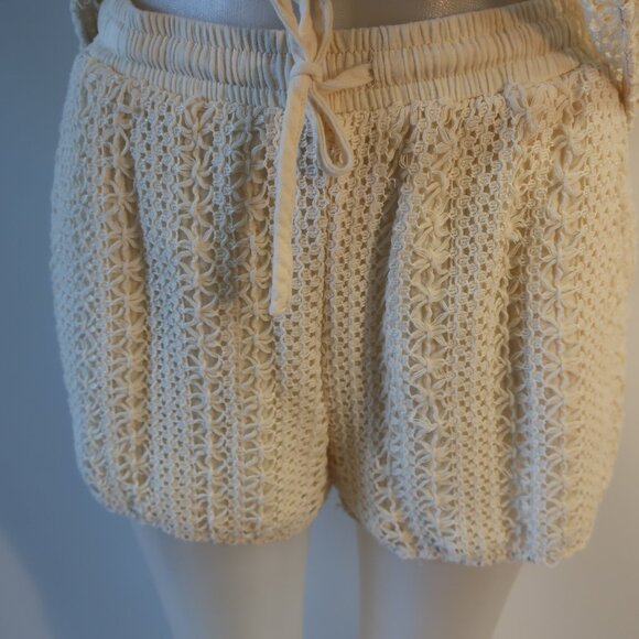 Women Benaar LA Jeiley Cream 2Pc Set Crochet Gauzy Contrast Collared Top Short M - Picture 7 of 13
